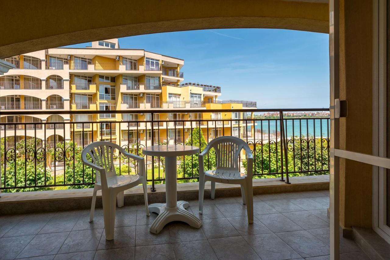 אהלוי Midia Family Resort All-Inclusive מראה חיצוני תמונה