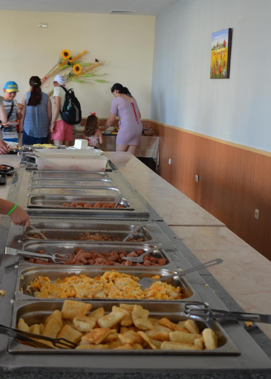 אהלוי Midia Family Resort All-Inclusive מראה חיצוני תמונה