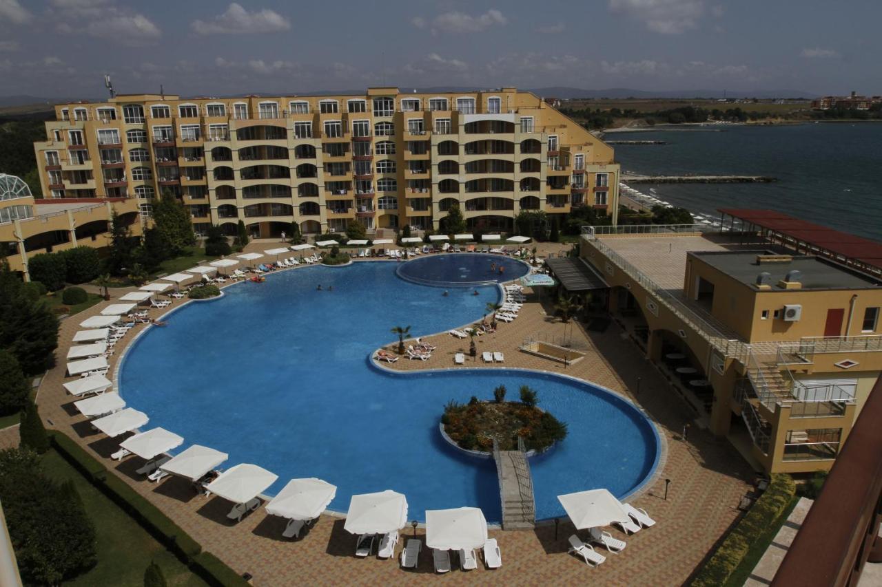 אהלוי Midia Family Resort All-Inclusive מראה חיצוני תמונה